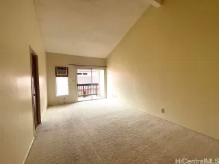 Photo #6: 202608324 Listing 