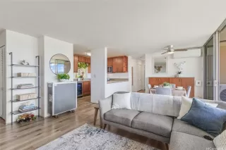 Photo #5: 202608332 Listing 