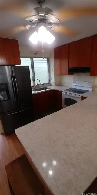 Photo #6: 202608335 Listing 