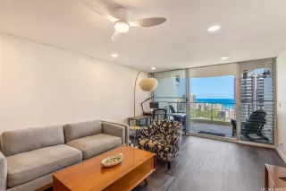 Photo #6: 202608339 Listing 