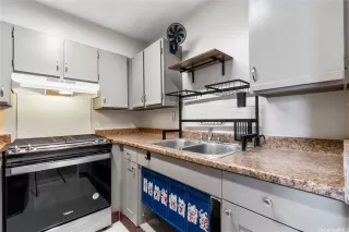 Photo #6: 202608350 Listing 