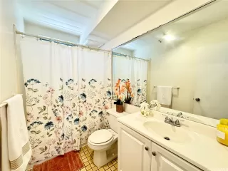 Photo #6: 202608369 Listing 