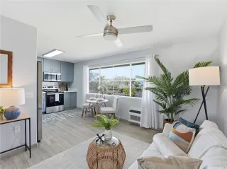 Photo #2: 202608393 Listing 