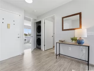 Photo #6: 202608393 Listing 