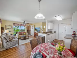 Photo #5: 202608419 Listing 