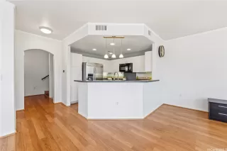 Photo #3: 202608437 Listing 