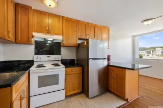 Photo #2: 202608465 Listing 