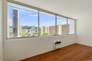 Photo #4: 202608465 Listing 