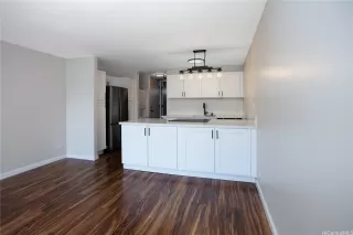 Photo #6: 202608481 Listing 