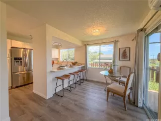 Photo #4: 202608515 Listing 