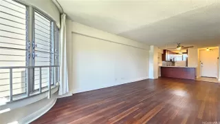 Photo #3: 202608521 Listing 
