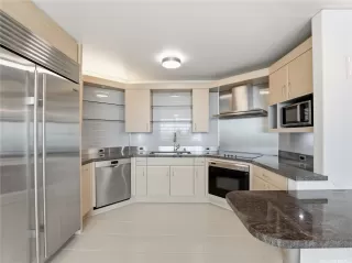 Photo #3: 202608528 Listing 