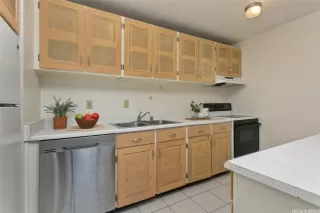 Photo #3: 202608532 Listing 