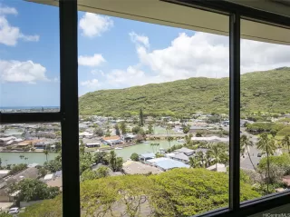 Photo #4: 202608534 Listing 