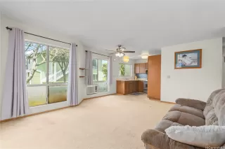 Photo #4: 202608555 Listing 