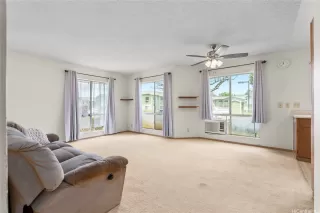 Photo #5: 202608555 Listing 