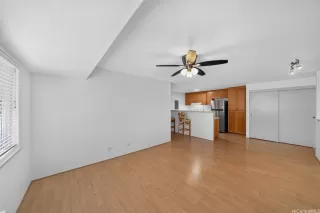 Photo #4: 202608637 Listing 