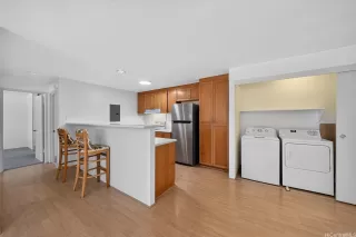 Photo #5: 202608637 Listing 