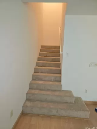 Photo #5: 202608646 Listing 