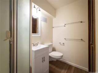 Photo #5: 202608680 Listing 