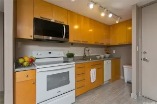 Photo #4: 202608702 Listing 