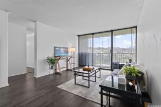 Photo #6: 202608704 Listing 