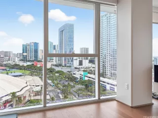 Photo #4: 202608717 Listing 