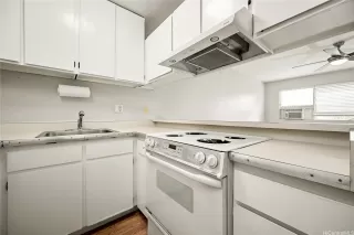 Photo #4: 202608729 Listing 