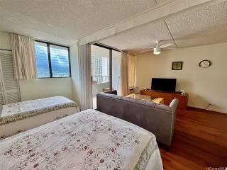 Photo #2: 202608751 Listing 