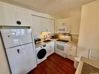 Photo #4: 202608751 Listing 