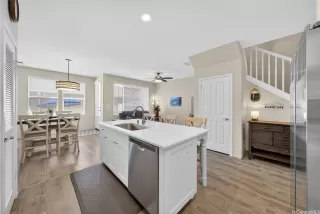 Photo #2: 202608754 Listing 