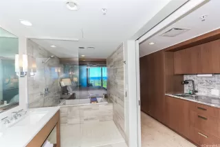 Photo #5: 202608771 Listing 