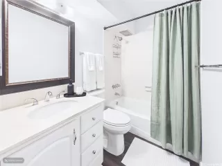 Photo #5: 202608785 Listing 