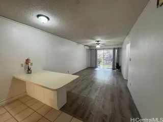 Photo #5: 202608795 Listing 