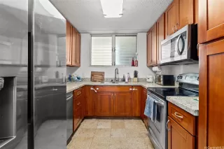 Photo #3: 202608802 Listing 