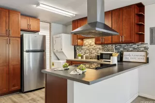 Photo #2: 202608807 Listing 