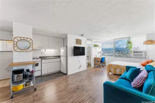 Photo #2: 202608816 Listing 