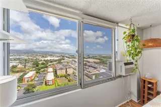 Photo #6: 202608816 Listing 