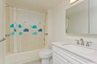 Photo #5: 202608874 Listing 
