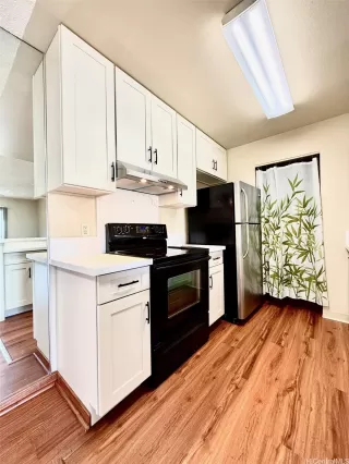 Photo #4: 202608891 Listing 