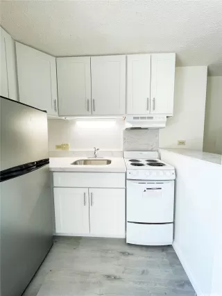 Photo #5: 202608895 Listing 