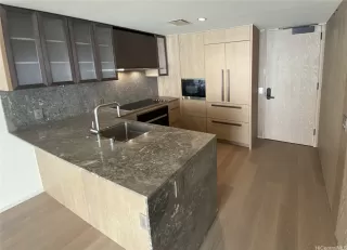 Photo #6: 202608897 Listing 