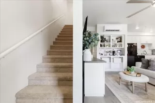 Photo #5: 202608899 Listing 
