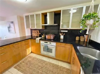 Photo #2: 202608912 Listing 
