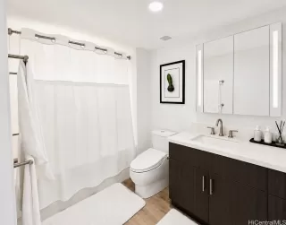 Photo #3: 202608913 Listing 