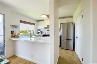 Photo #4: 202608930 Listing 