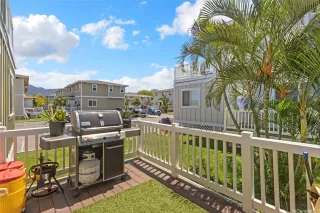 Photo #3: 202608939 Listing 