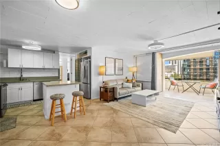 Photo #3: 202608978 Listing 