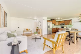 Photo #5: 202608982 Listing 