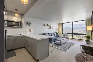 Photo #6: 202608986 Listing 